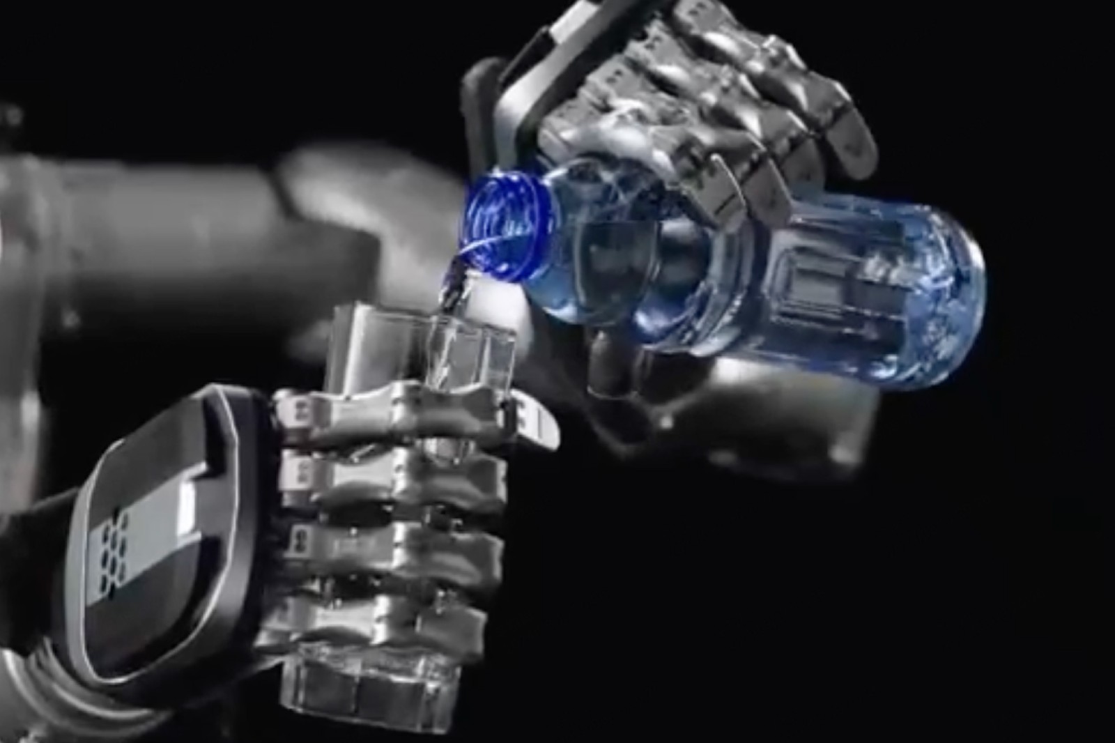 系列解读 | 365钱包灵巧手家族亮相：高自由度的创新突破